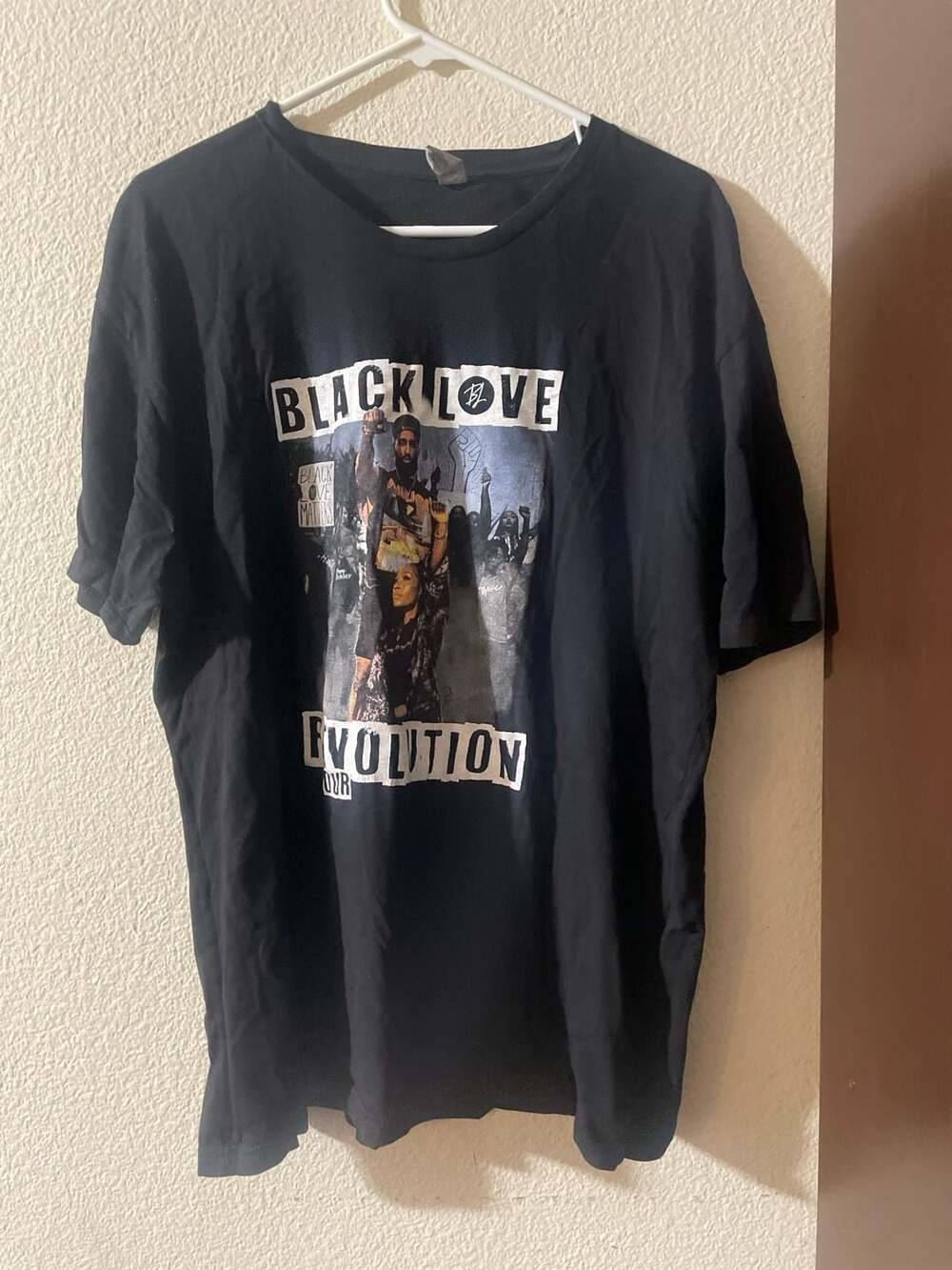Black Love Revolution Tour Graphic T-Shirt Size XL